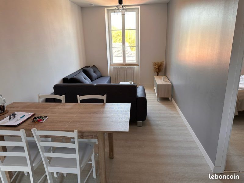 Appartement à louer, 40m², Pons