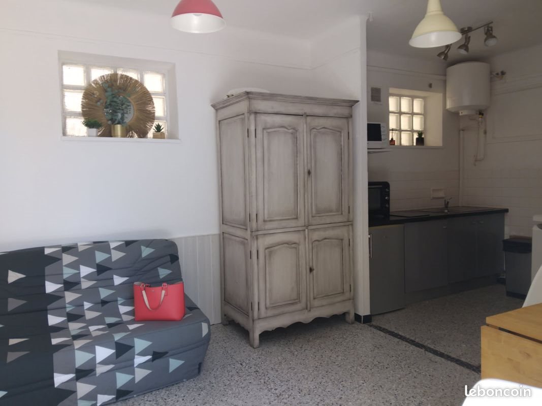 Appartement à louer, 30m², L'Isle-sur-la-Sorgue