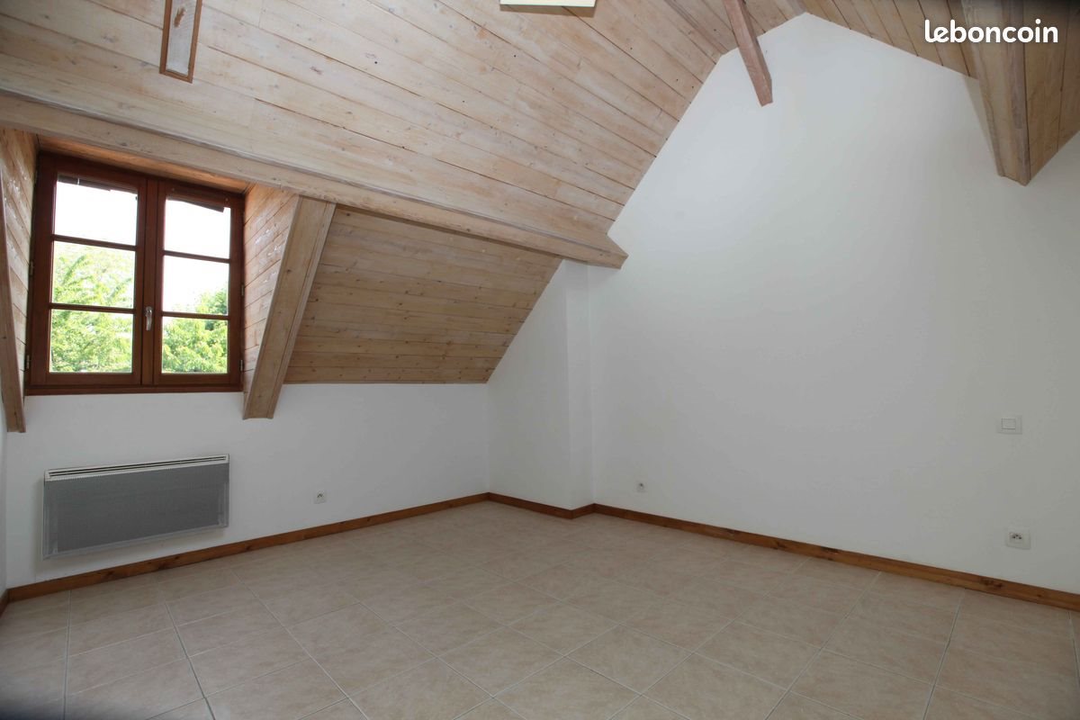 Appartement à louer, 70m², Houdan