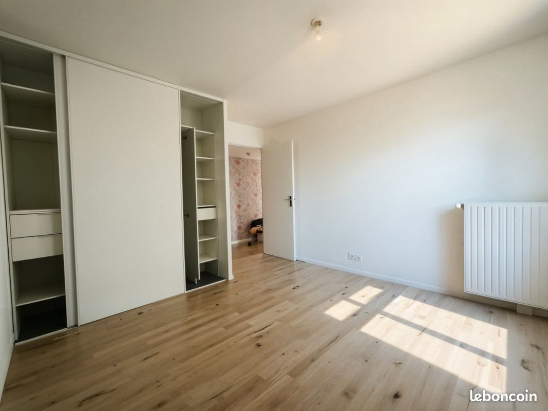 Appartement à louer, 59m², Séné