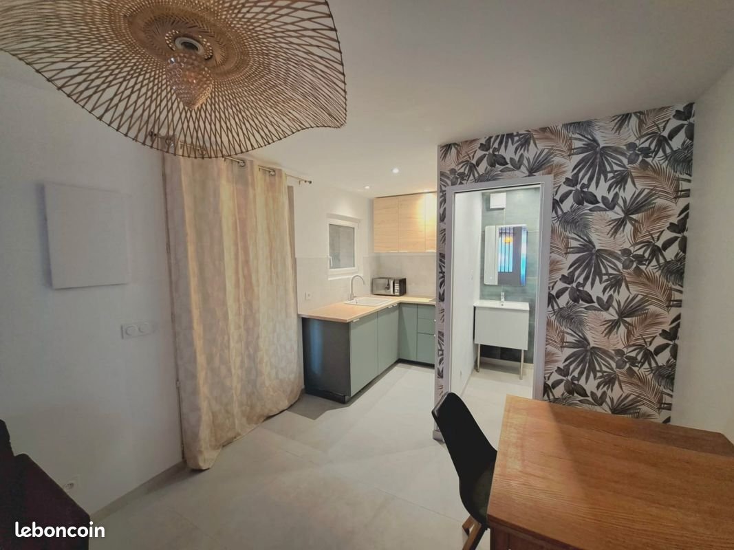 Appartement à louer, 24m², La Seyne-sur-Mer