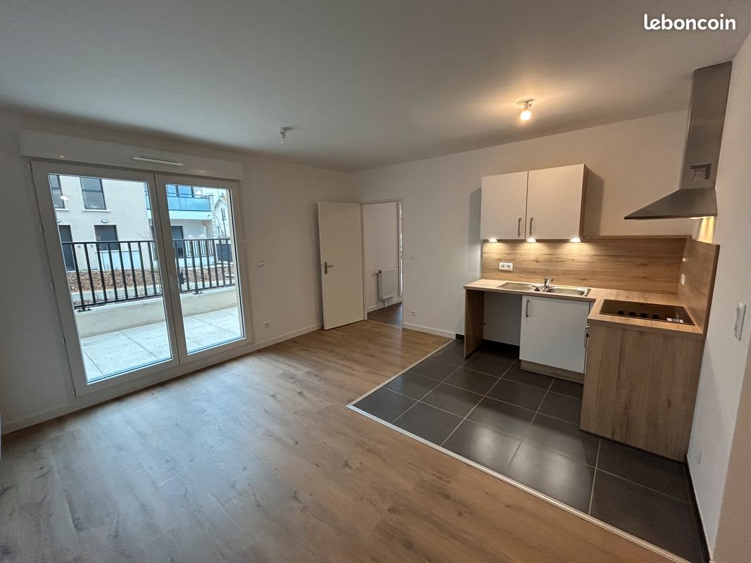 Appartement à louer, 41m², Saint-Jean-de-la-Ruelle