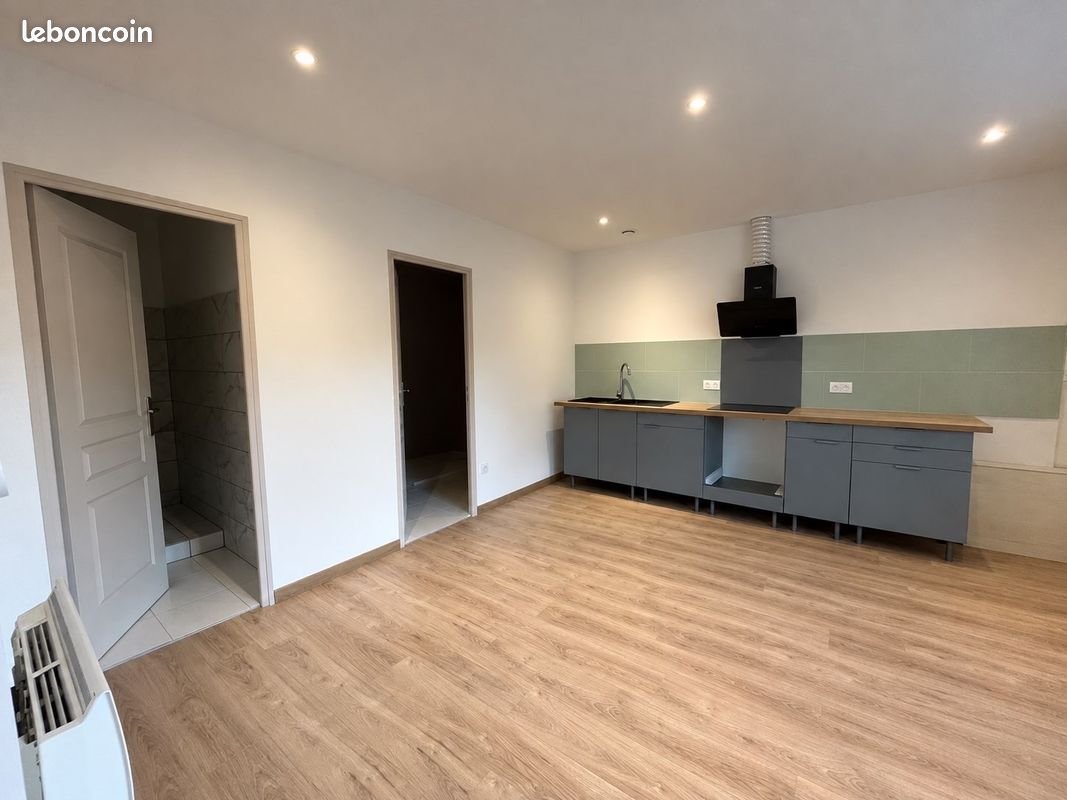 Appartement à louer, 66m², Brantôme