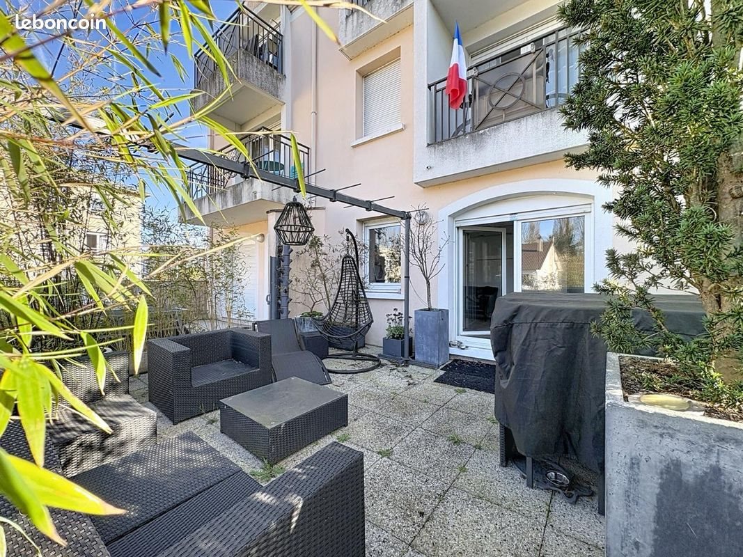 Appartement à louer, 29m², Mennecy