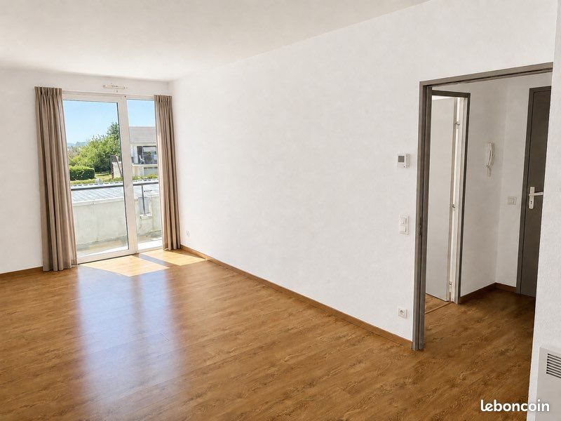 Appartement à louer, 40m², Hambach