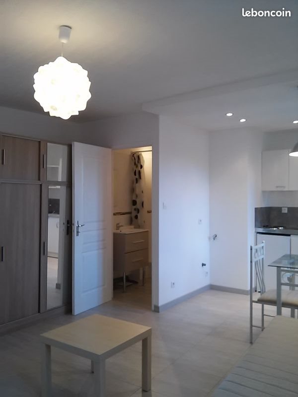Appartement à louer, 24m², Cabasse