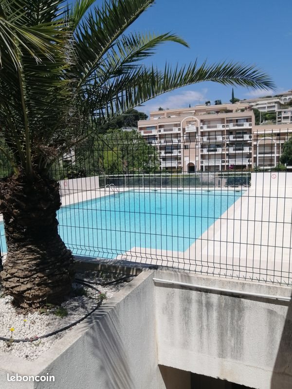 Appartement à louer, 28m², Saint-Laurent-du-Var