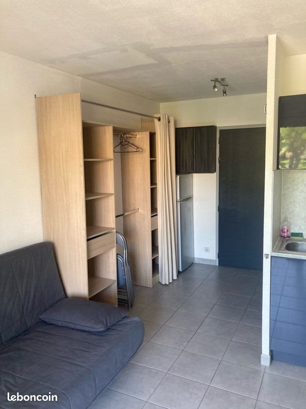 Appartement à louer, 19m², La Londe-les-Maures