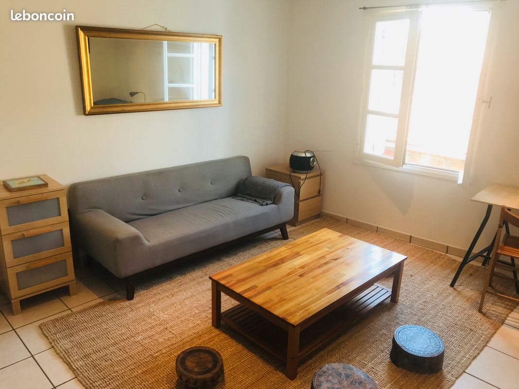 Appartement à louer, 25m², Arles