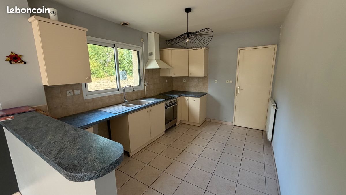Maison à louer, 117m², Châteaugiron