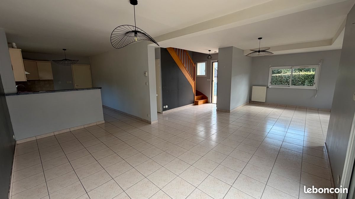 Maison à louer, 117m², Châteaugiron