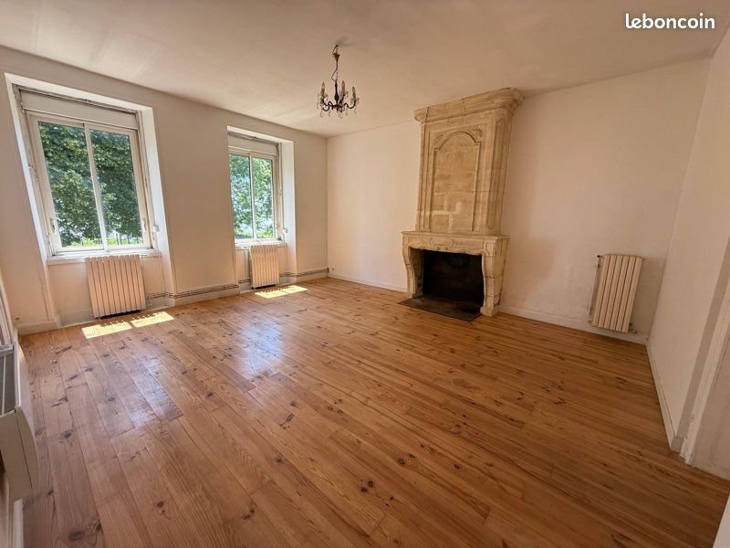 Maison à louer, 160m², Prignac-et-Marcamps