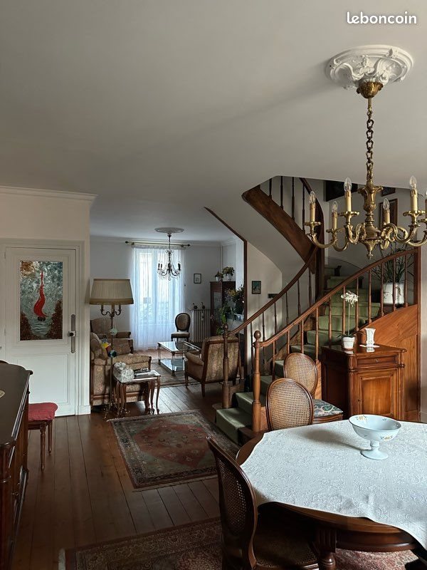 Maison à vendre, 132m², Saintes