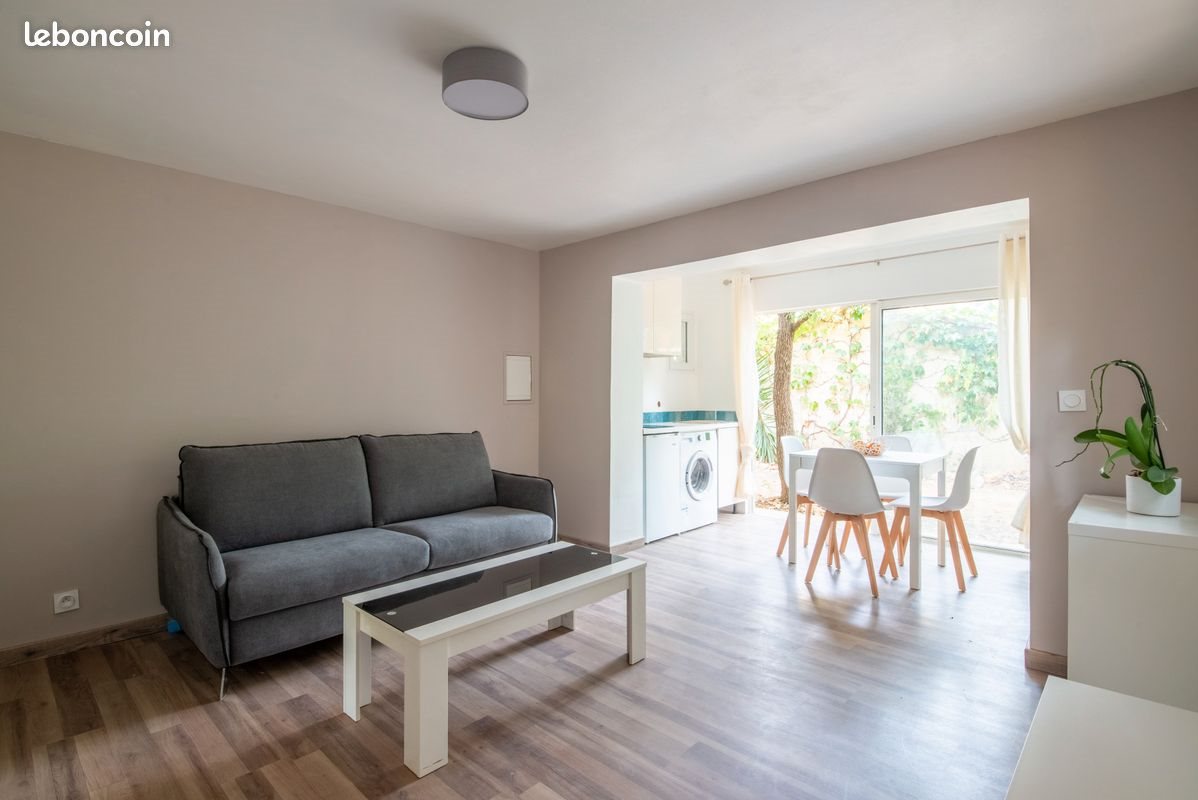 Appartement à louer, 25m², Valbonne