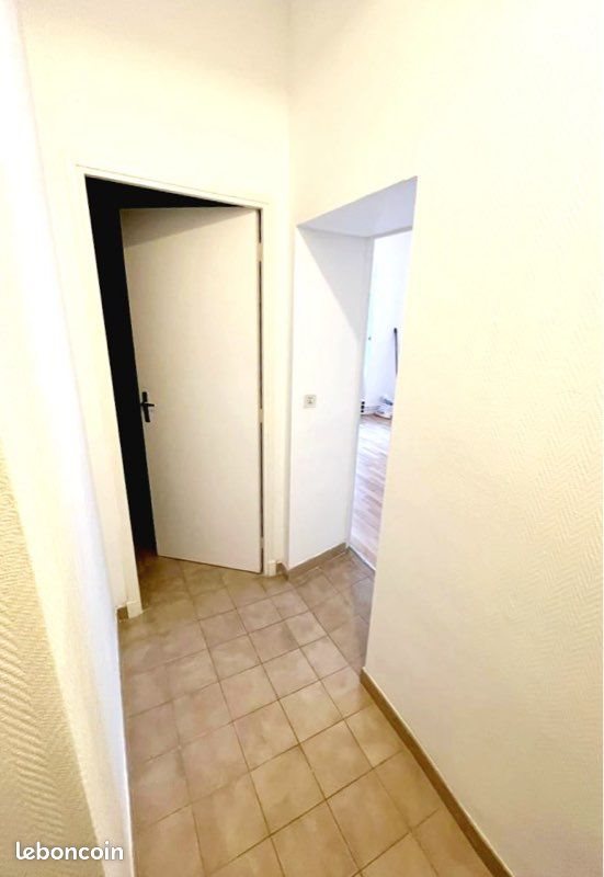 Appartement à louer, 45m², Castres