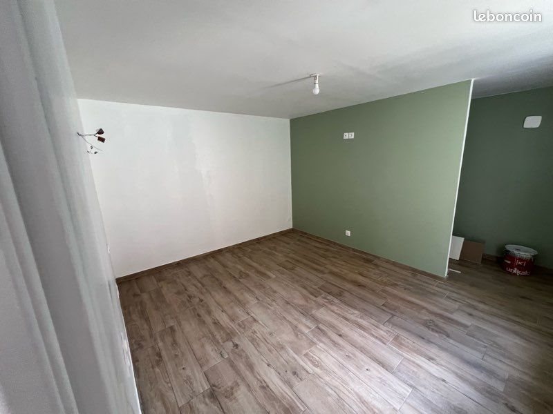 Maison à vendre, 120m², Lécluse