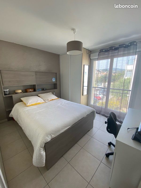 Appartement à louer, 65m², Plan-de-Cuques