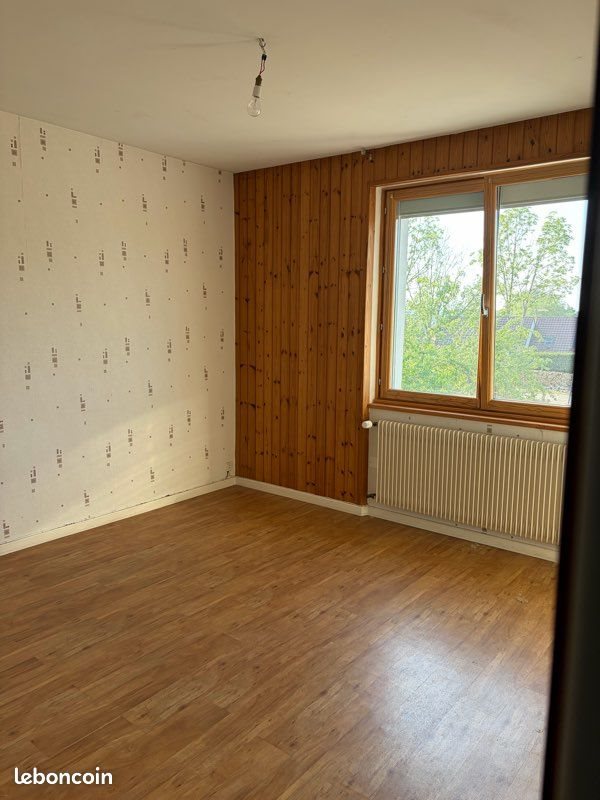 Appartement à louer, 90m², Valdahon