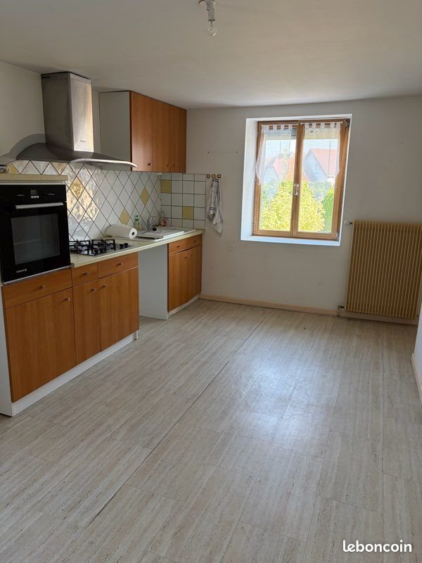 Appartement à louer, 90m², Valdahon