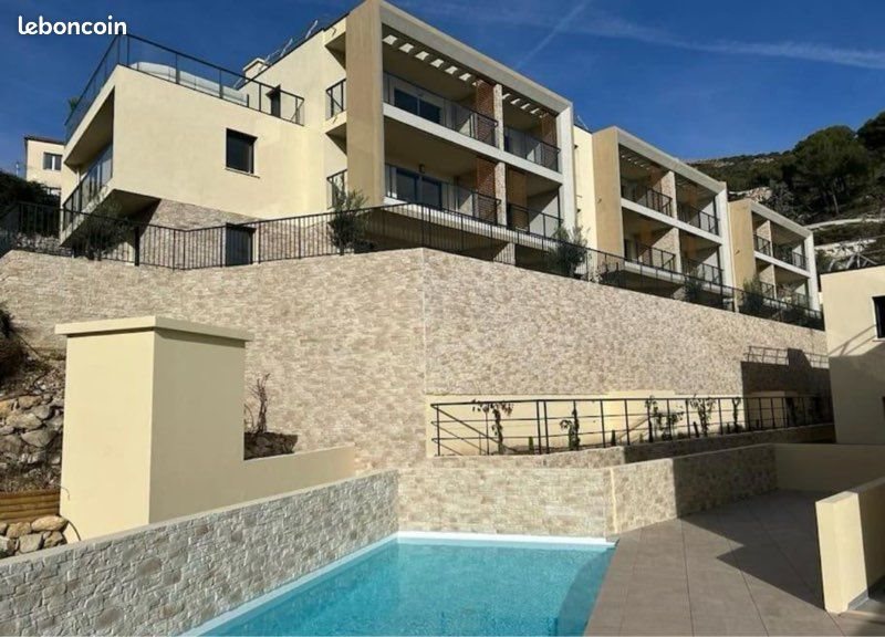 Appartement à louer, 63m², Eze