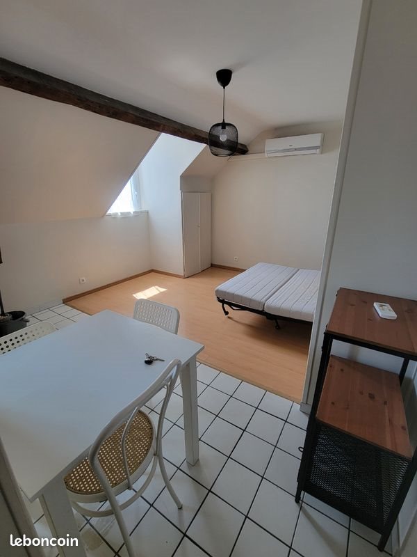Appartement à louer, 25m², Tours
