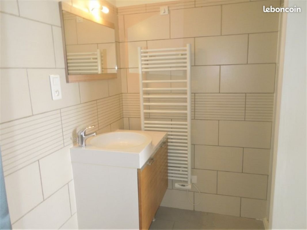 Appartement à louer, 25m², Hyères