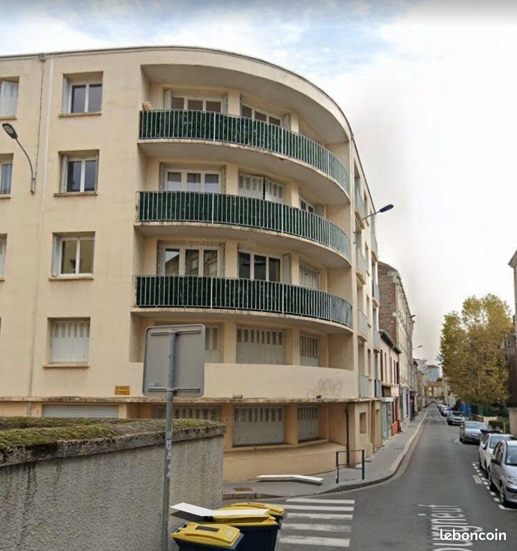 Appartement à louer, 40m², Saint-Étienne