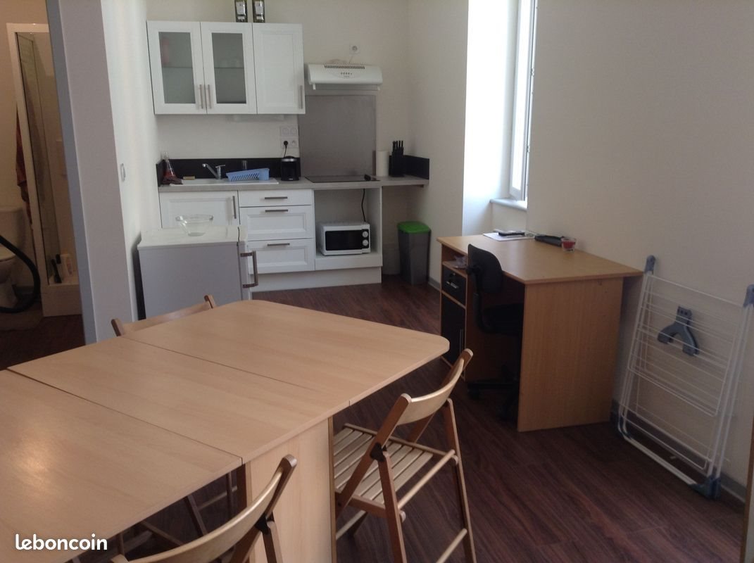 Appartement à louer, 42m², Saint-Affrique