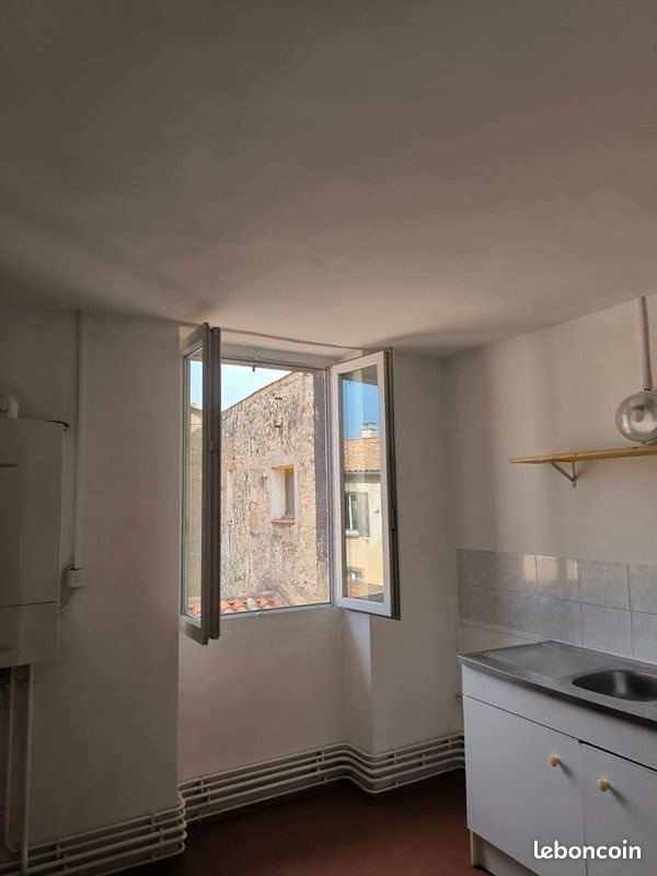 Appartement à louer, 90m², Lodève