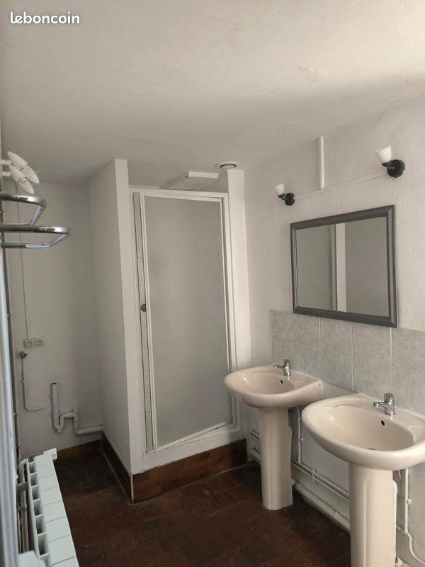 Appartement à louer, 90m², Lodève