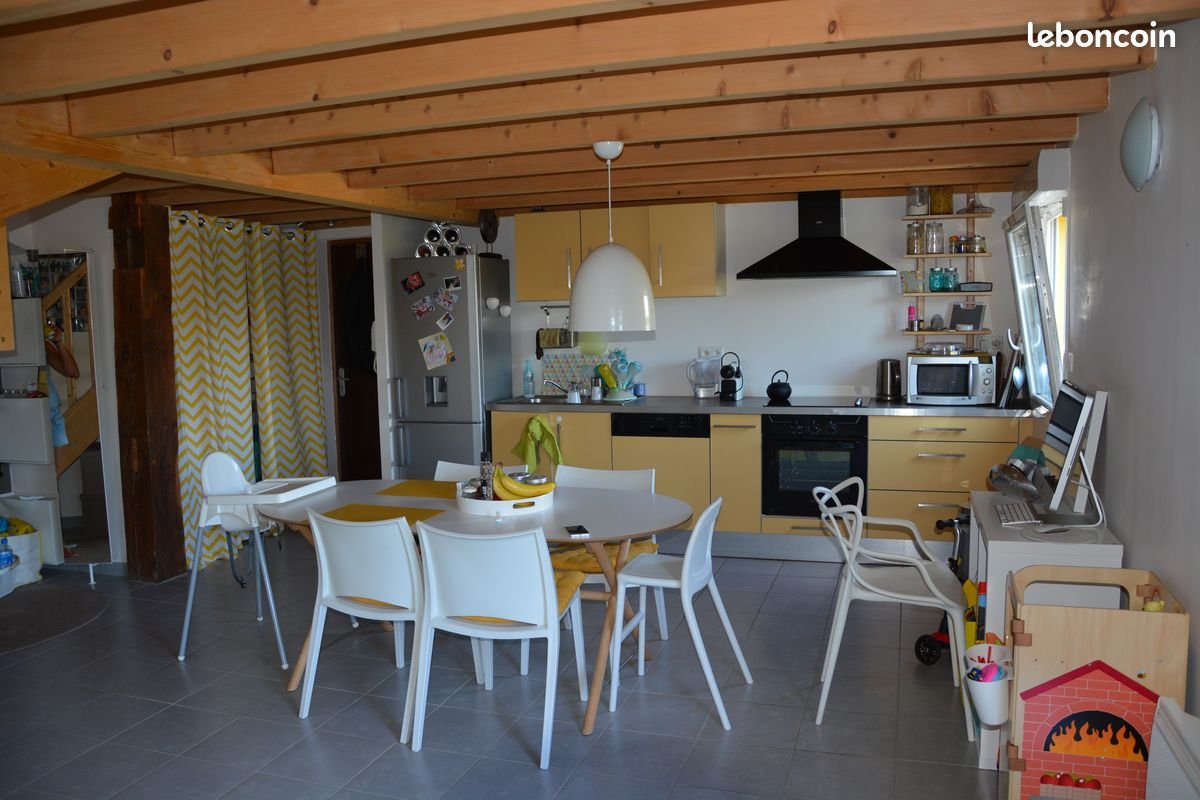 Appartement à louer, 75m², Saint-Genis-Pouilly