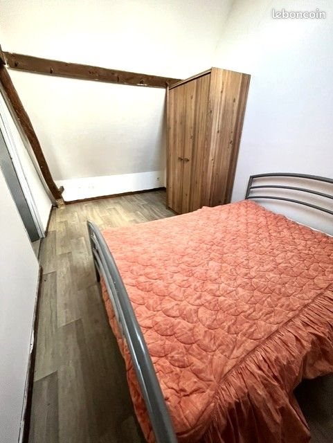 Appartement à louer, 42m², Solesmes