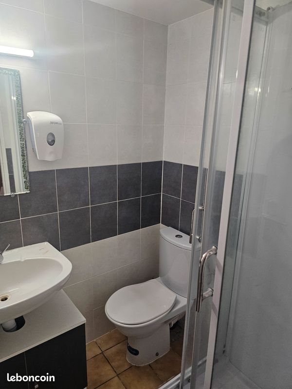 Appartement à louer, 29m², Solliès-Ville