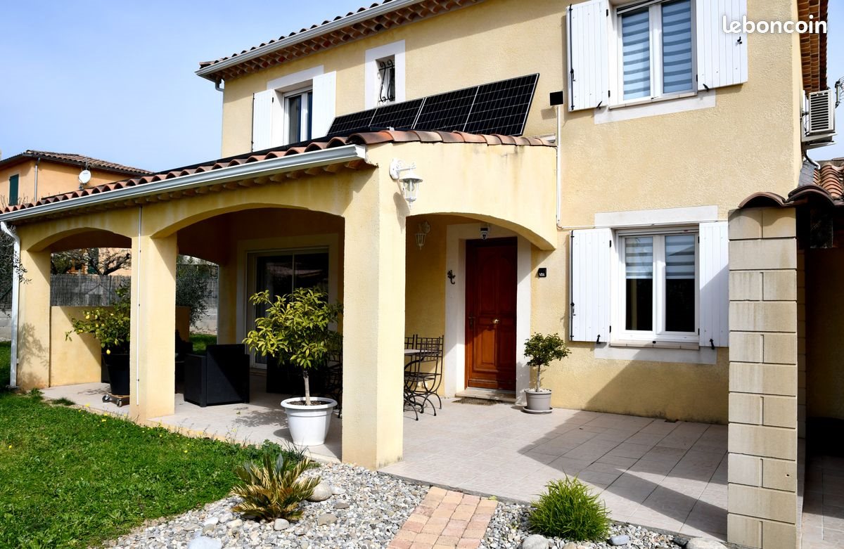 Maison à vendre, 107m², Volx