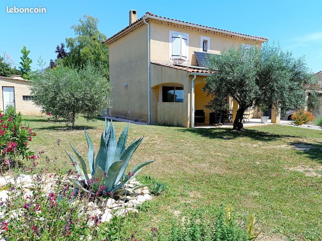 Maison à vendre, 107m², Volx