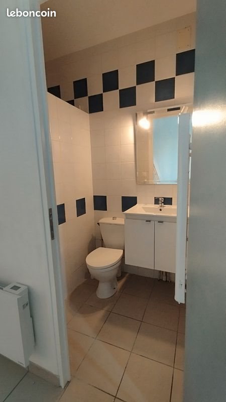 Appartement à louer, 18m², Pau
