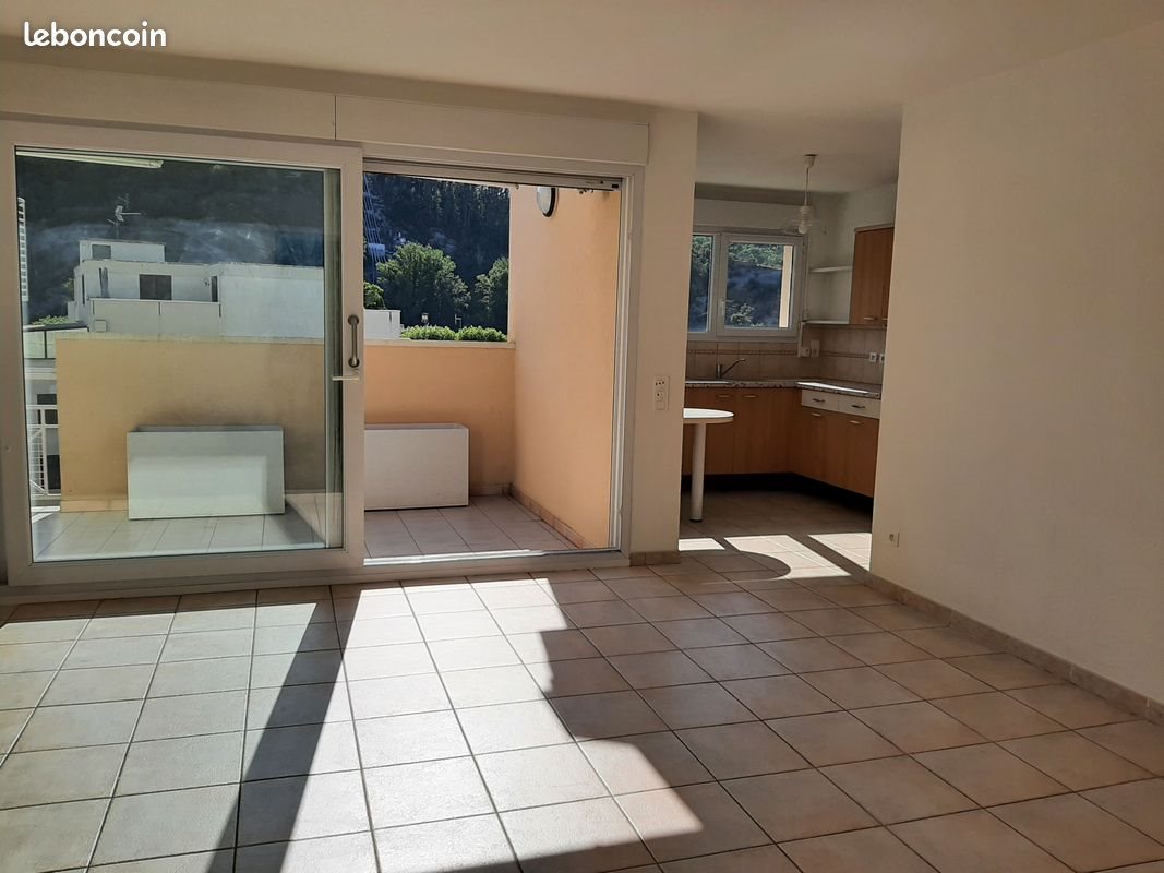 Appartement à louer, 72m², Cahors