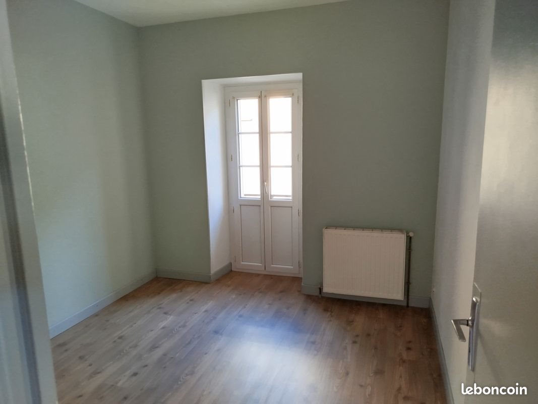 Appartement à louer, 43m², Figeac