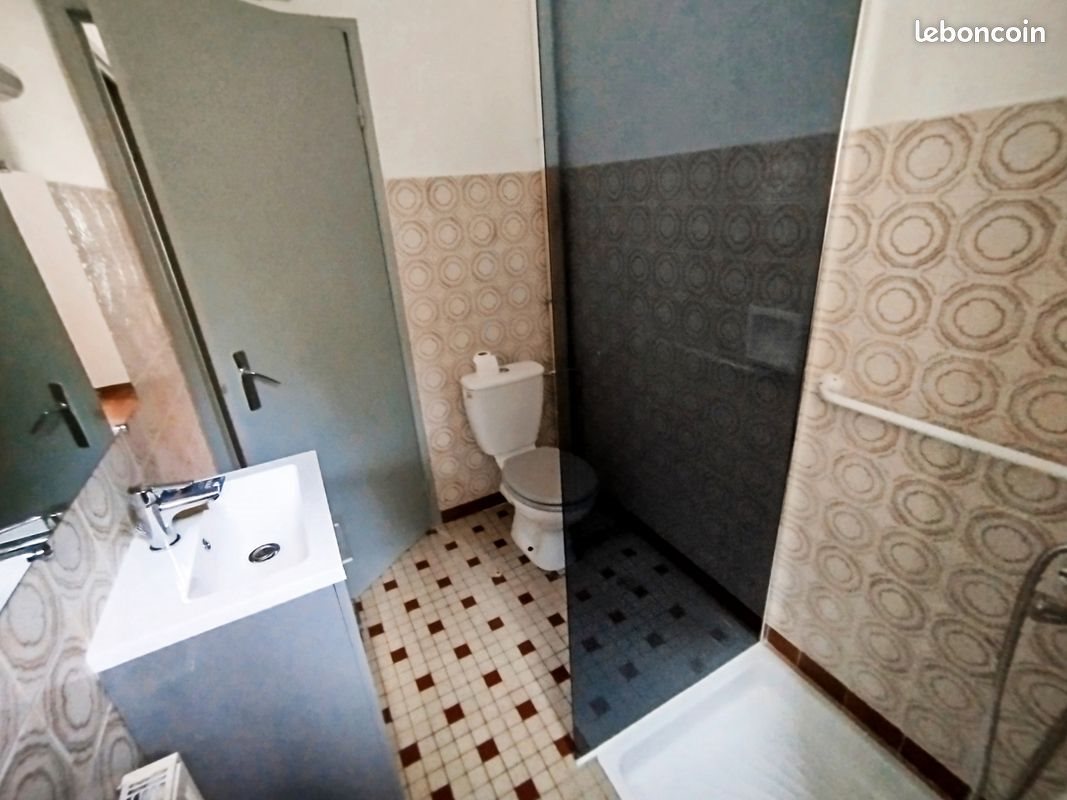 Appartement à louer, 43m², Figeac
