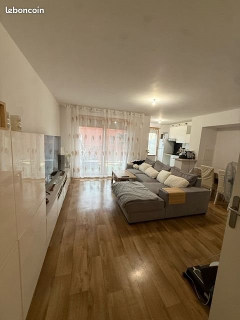 Appartement à louer, 68m², Ivry-sur-Seine