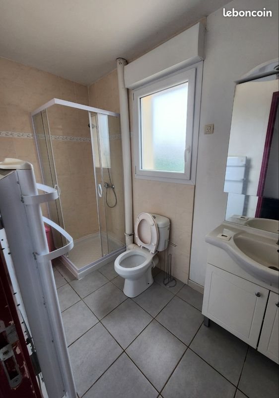 Appartement à louer, 32m², Areines