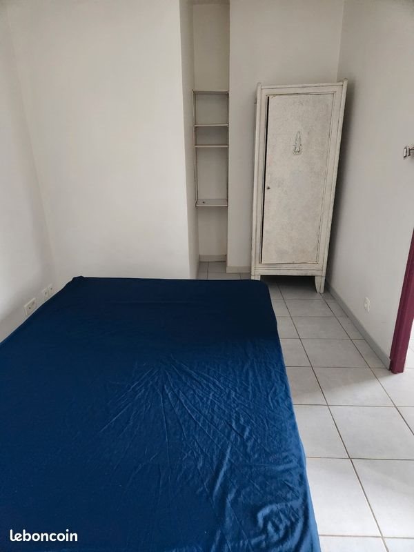 Appartement à louer, 32m², Areines