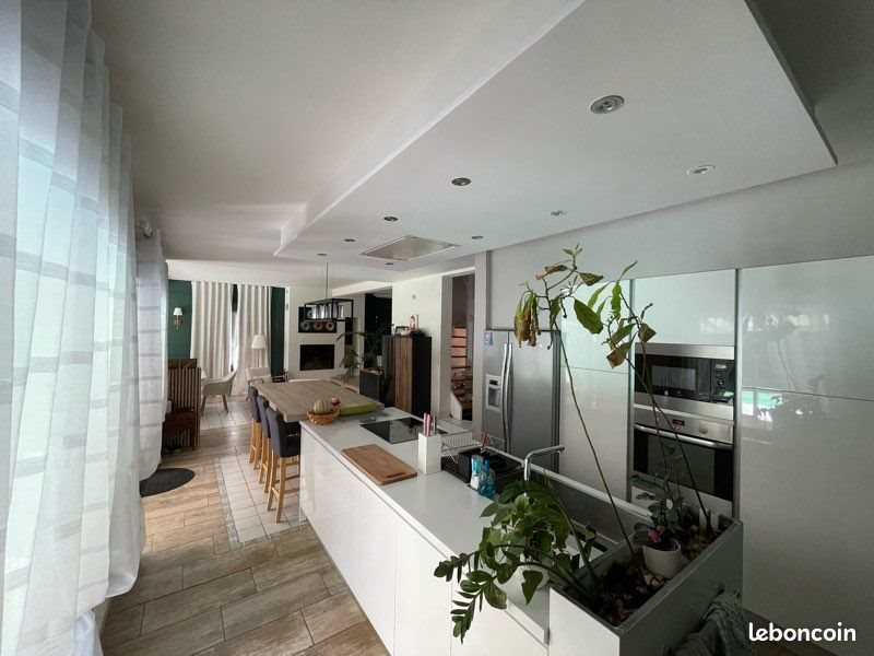 Maison à vendre, 190m², Sautron