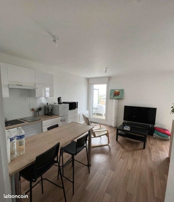 Appartement à louer, 32m², Carpiquet
