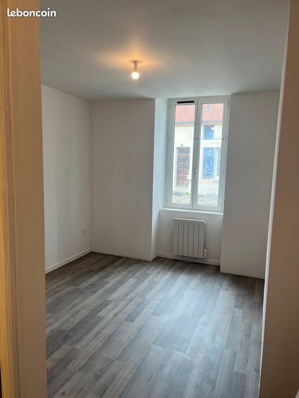 Appartement à louer, 27m², Cheny