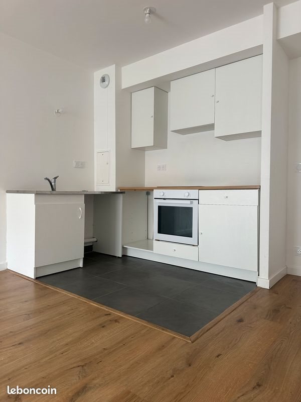 Appartement à louer, 40m², Poissy