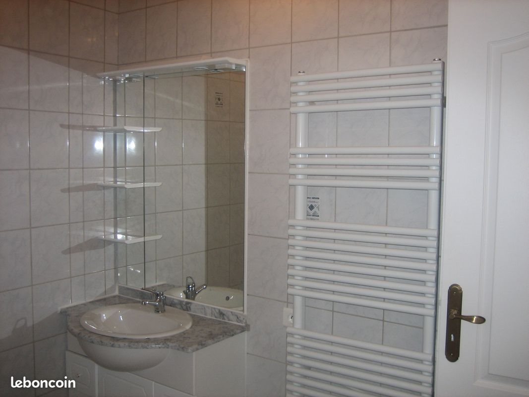 Appartement à louer, 45m², Annonay