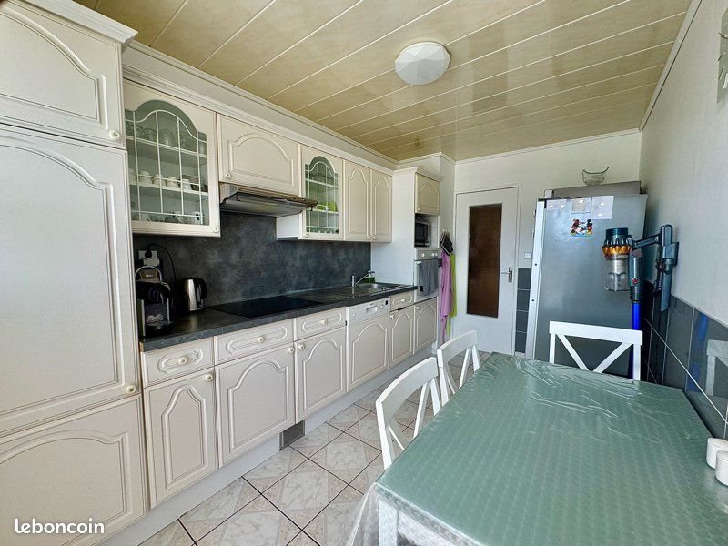 Appartement à vendre, 71m², Oyonnax