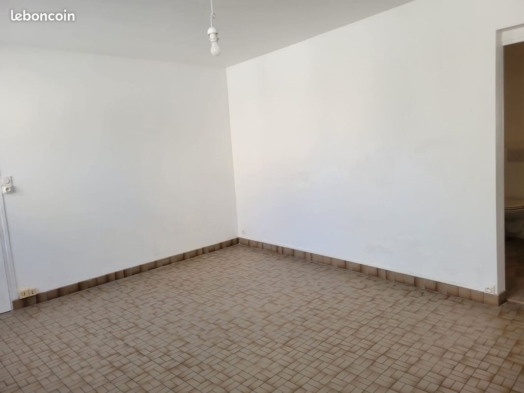 Appartement à louer, 40m², Tournon-Saint-Martin