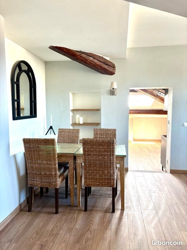 Appartement à louer, 120m², Mèze